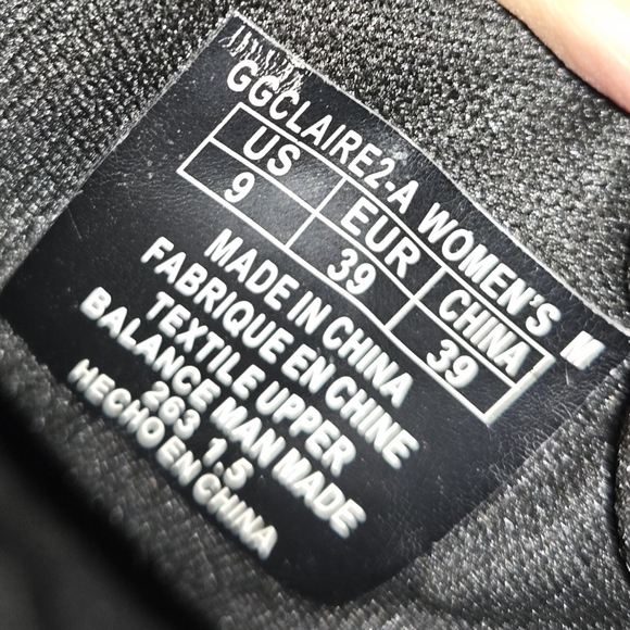 G by Guess Denim Quilted Slip-On Loafers| Size 9 - Picture 3 of 4